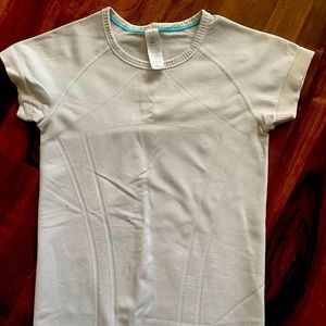 IVIVVA girls t-shirt, size 10